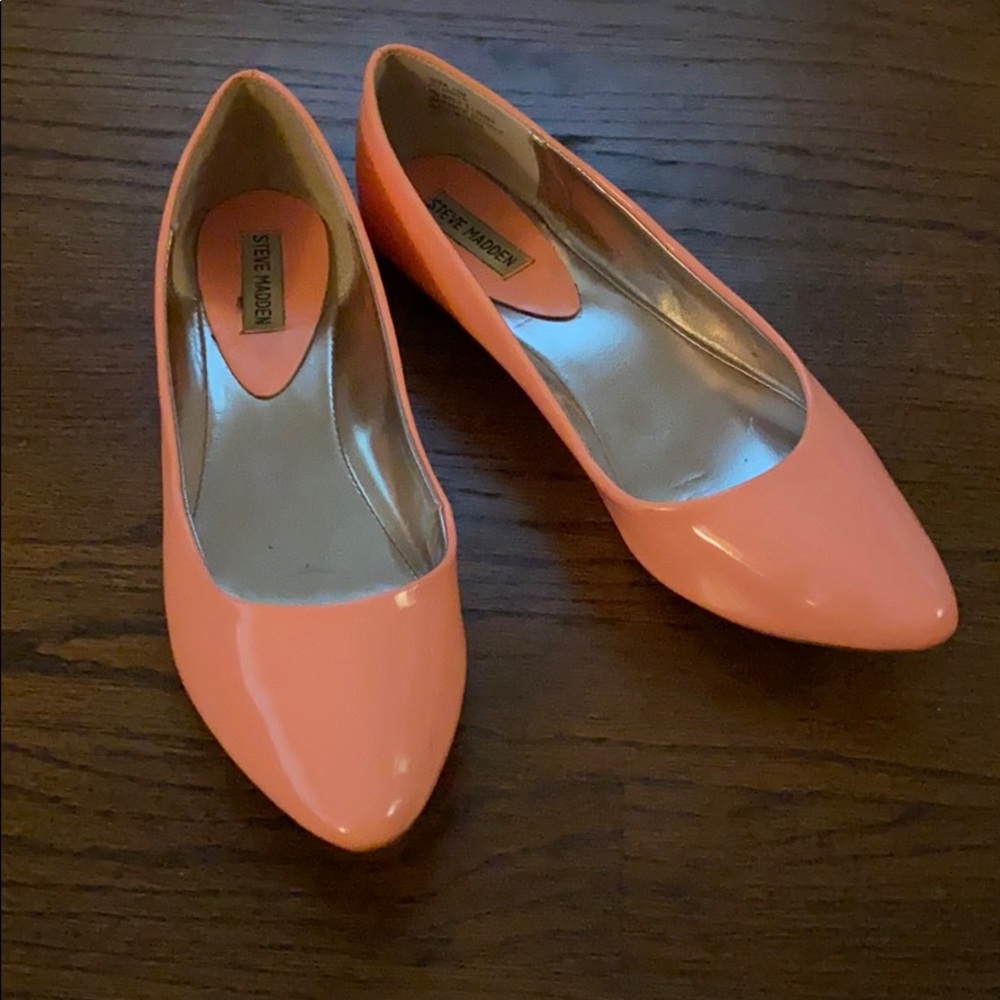 Steve Madden Coral/Pink Ballet Flats